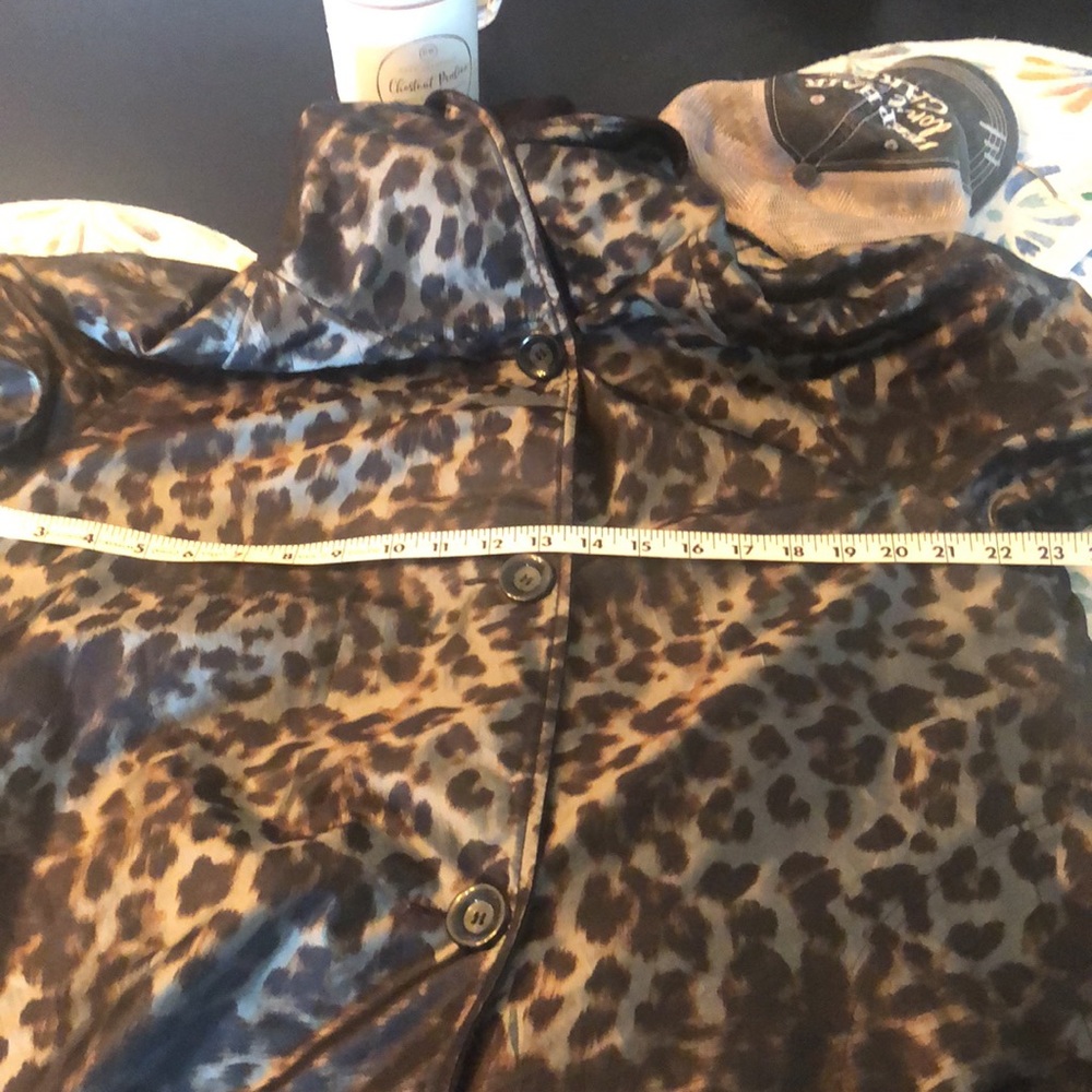 Dennis Basso Reversible Leopard Print Size Water … - image 5